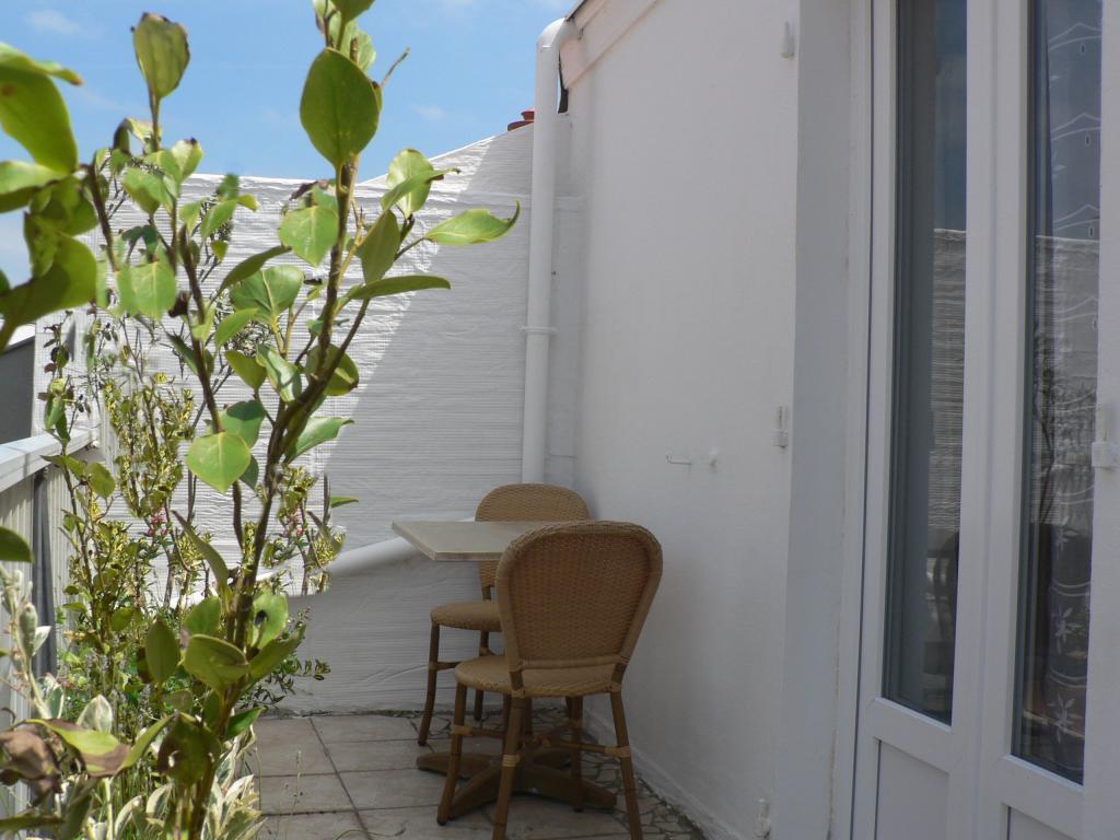 Hotel Les Alizes Biarritz Room photo